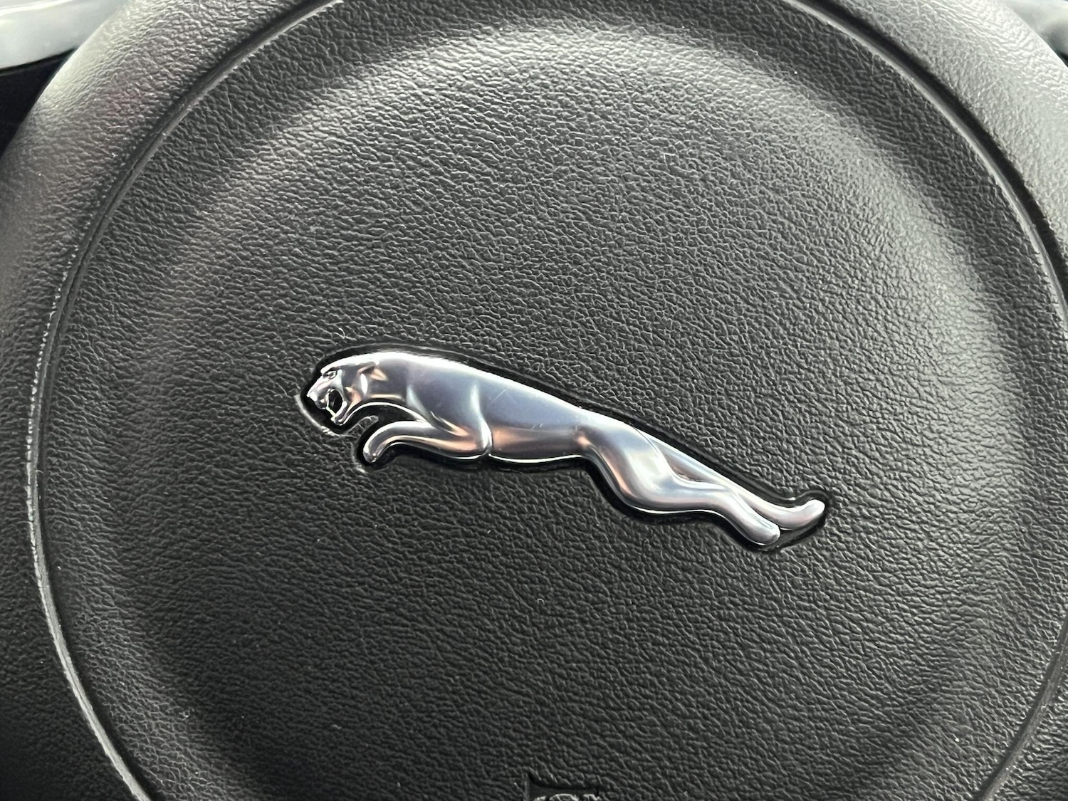 Used Jaguar XF 2017 for sale - 76898963: Photo 82