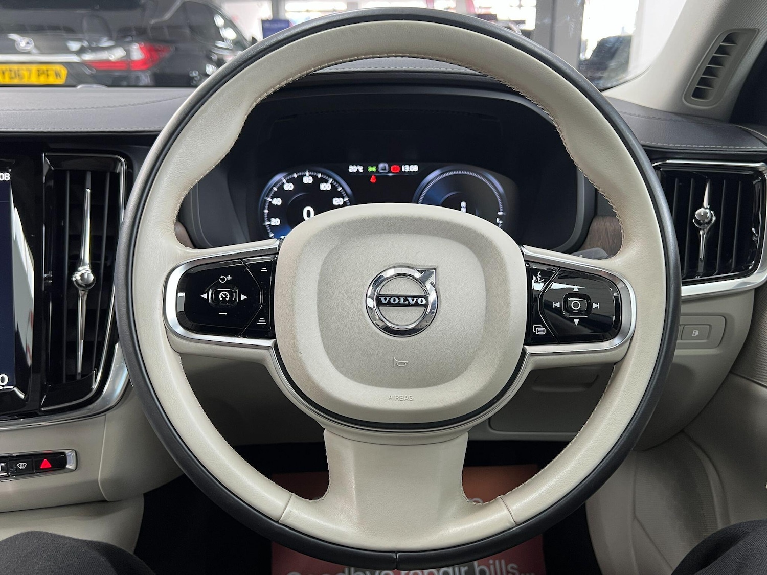 Used Volvo S90 2021 for sale - 77060147: Photo 84