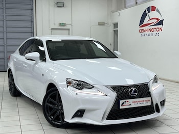 2016 (16) - 300h F-Sport 4dr CVT Auto