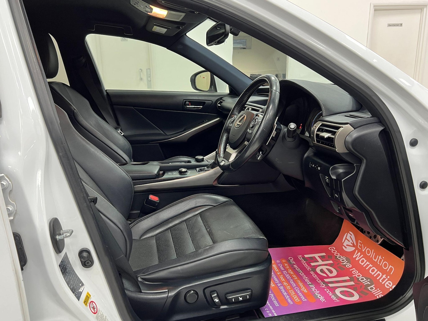 Used Lexus IS 2016 for sale - 77097776: Photo 3