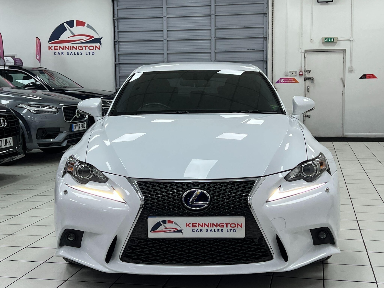 Used Lexus IS 2016 for sale - 77097776: Photo 5