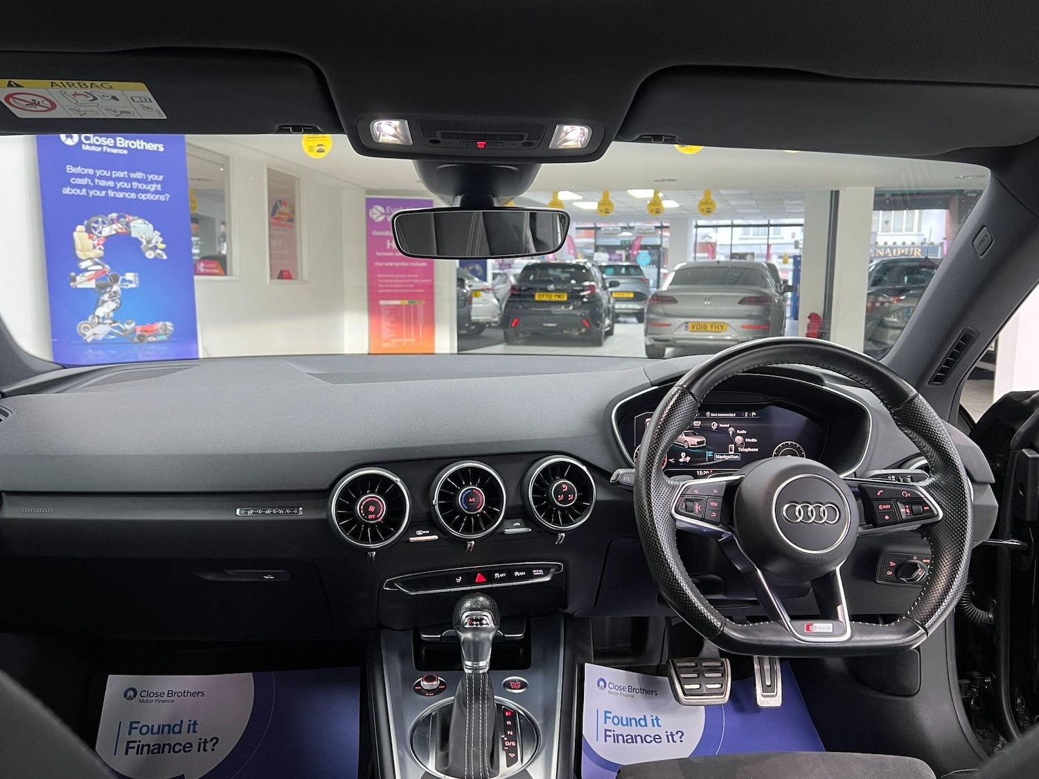 Used Audi TT 2015 for sale - 77559200: Photo 2