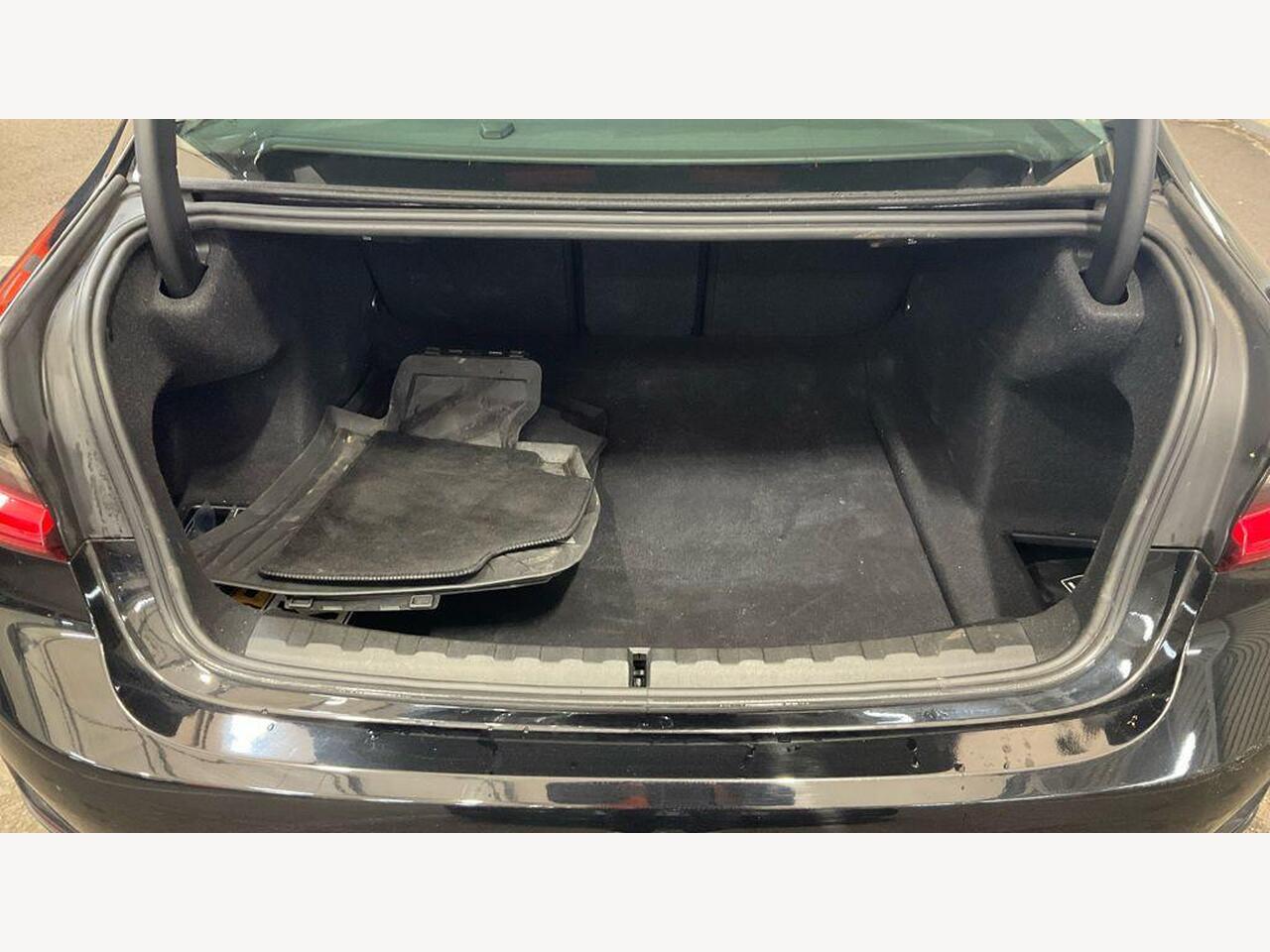 Used BMW 3 Series 2019 for sale - 77841013: Photo 24