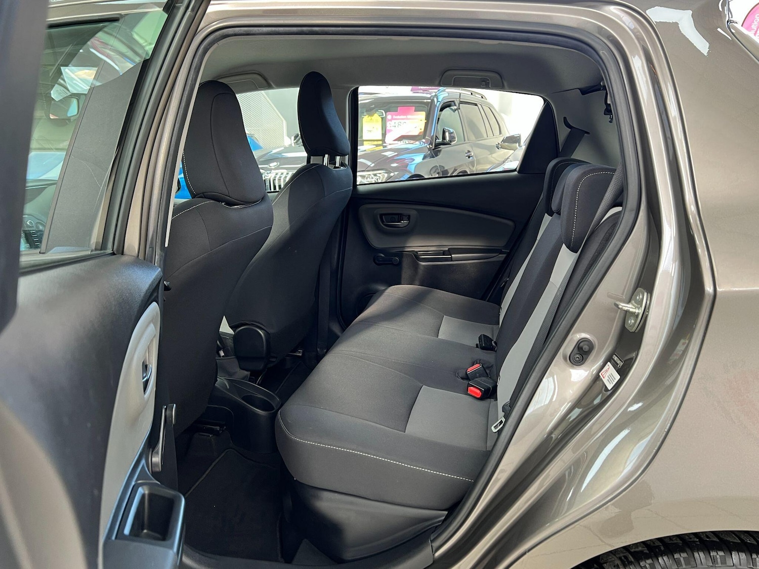 Used Toyota Yaris 2019 for sale - 77091528: Photo 19