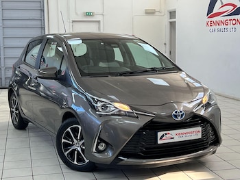 2019 (68) - 1.5 Hybrid Icon Tech 5dr CVT