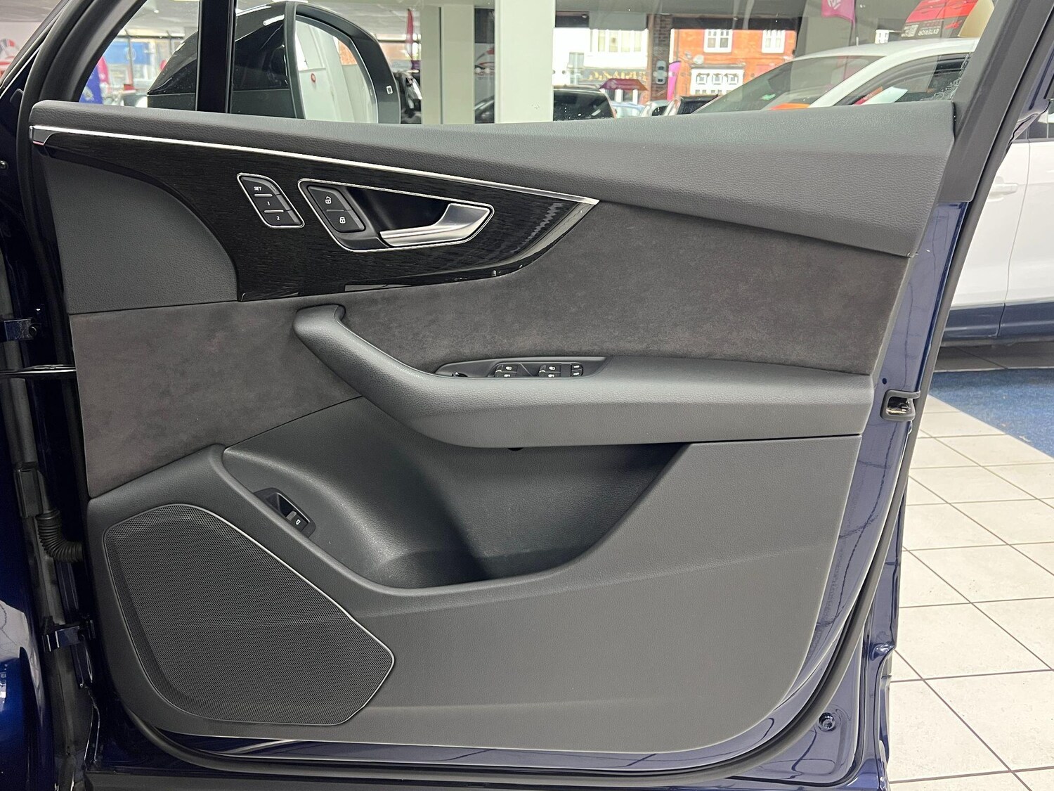 Used Audi Q7 2021 for sale - 77559199: Photo 48