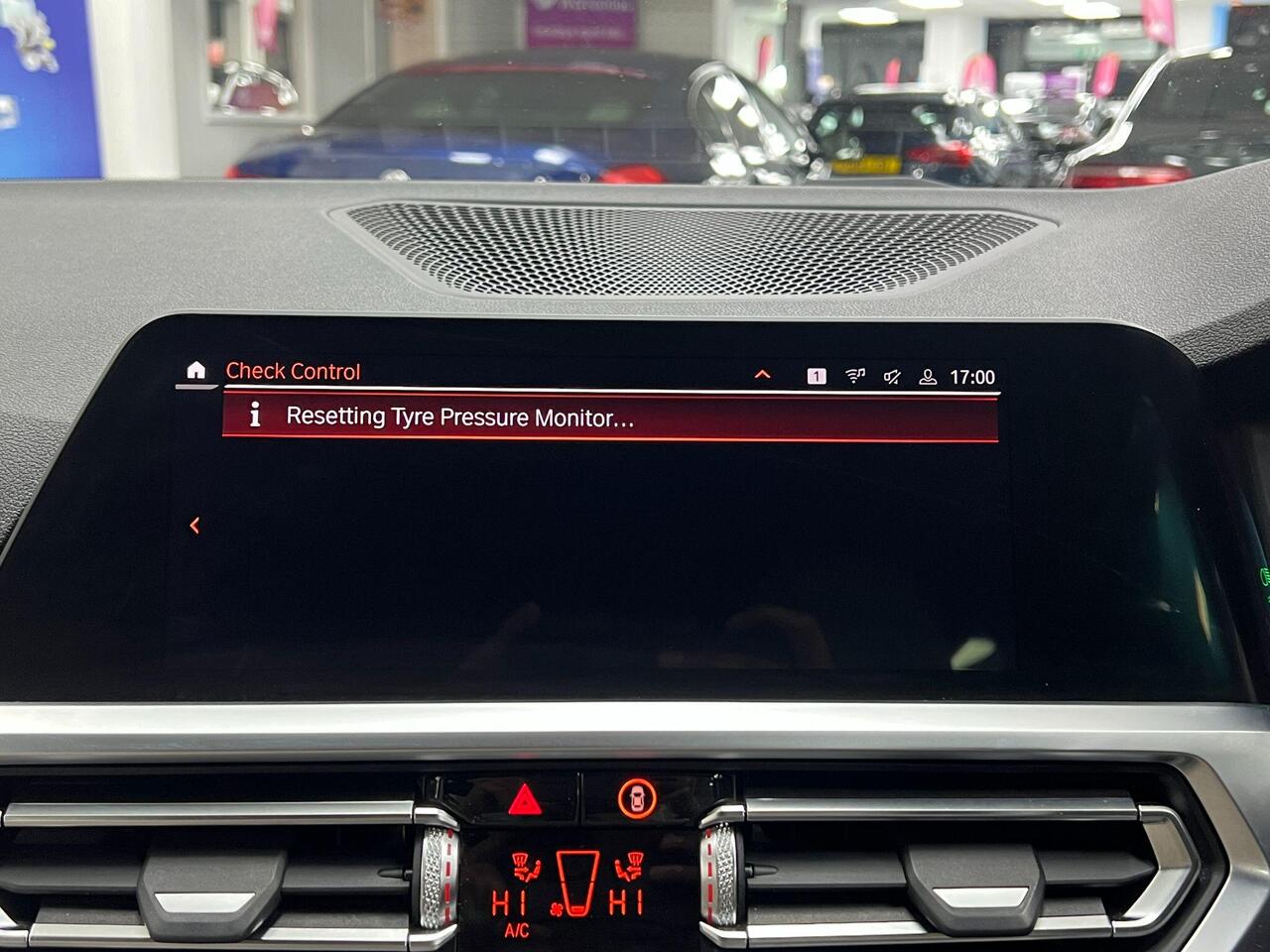 Used BMW 3 Series 2020 for sale - 77743869: Photo 53