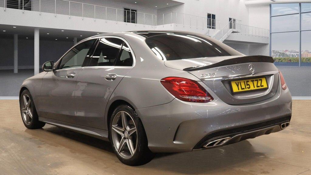 Used Mercedes-Benz C Class 2015 for sale - 77081987: Photo 5