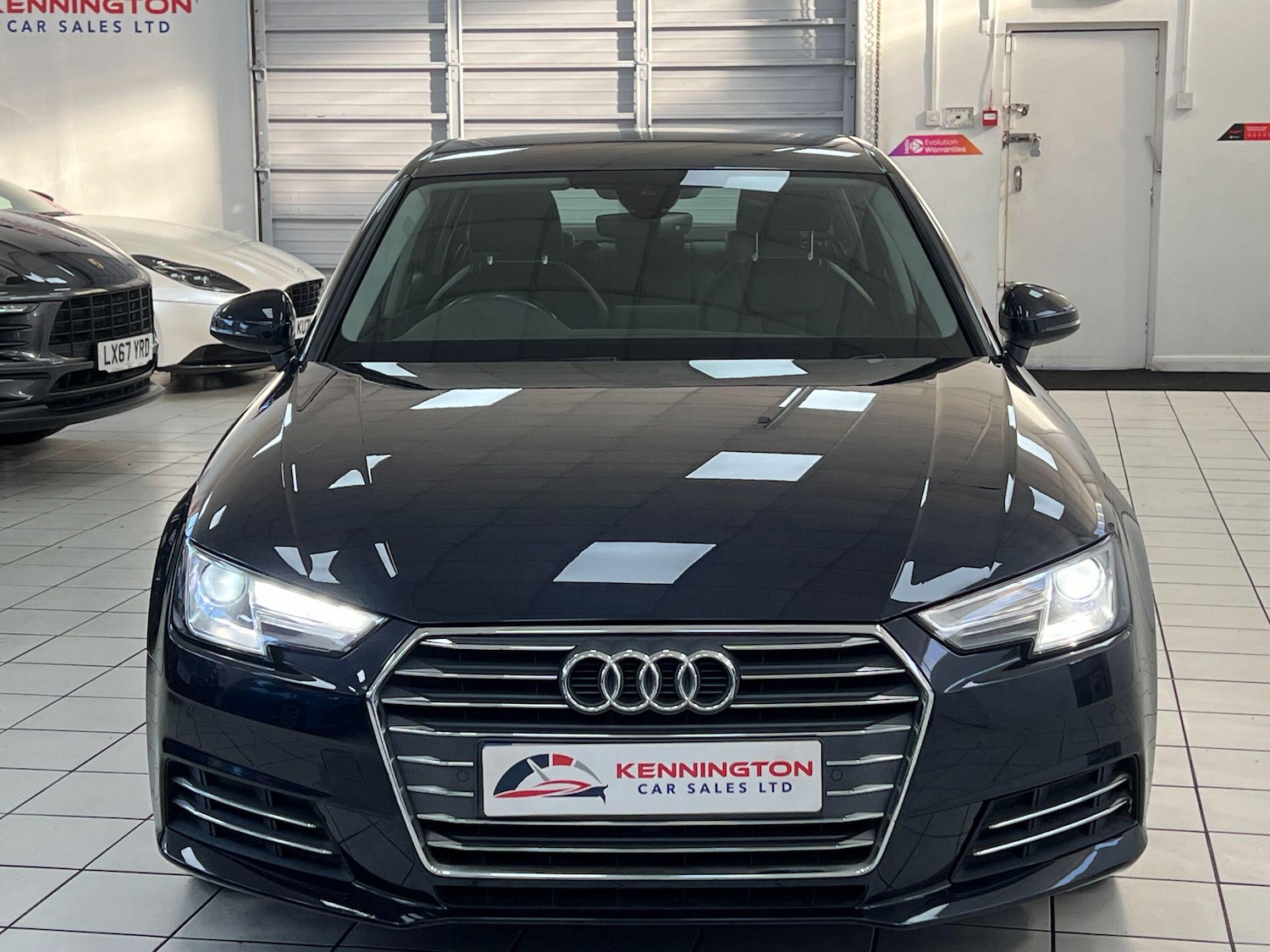 Used Audi A4 2016 for sale - 76898445: Photo 10