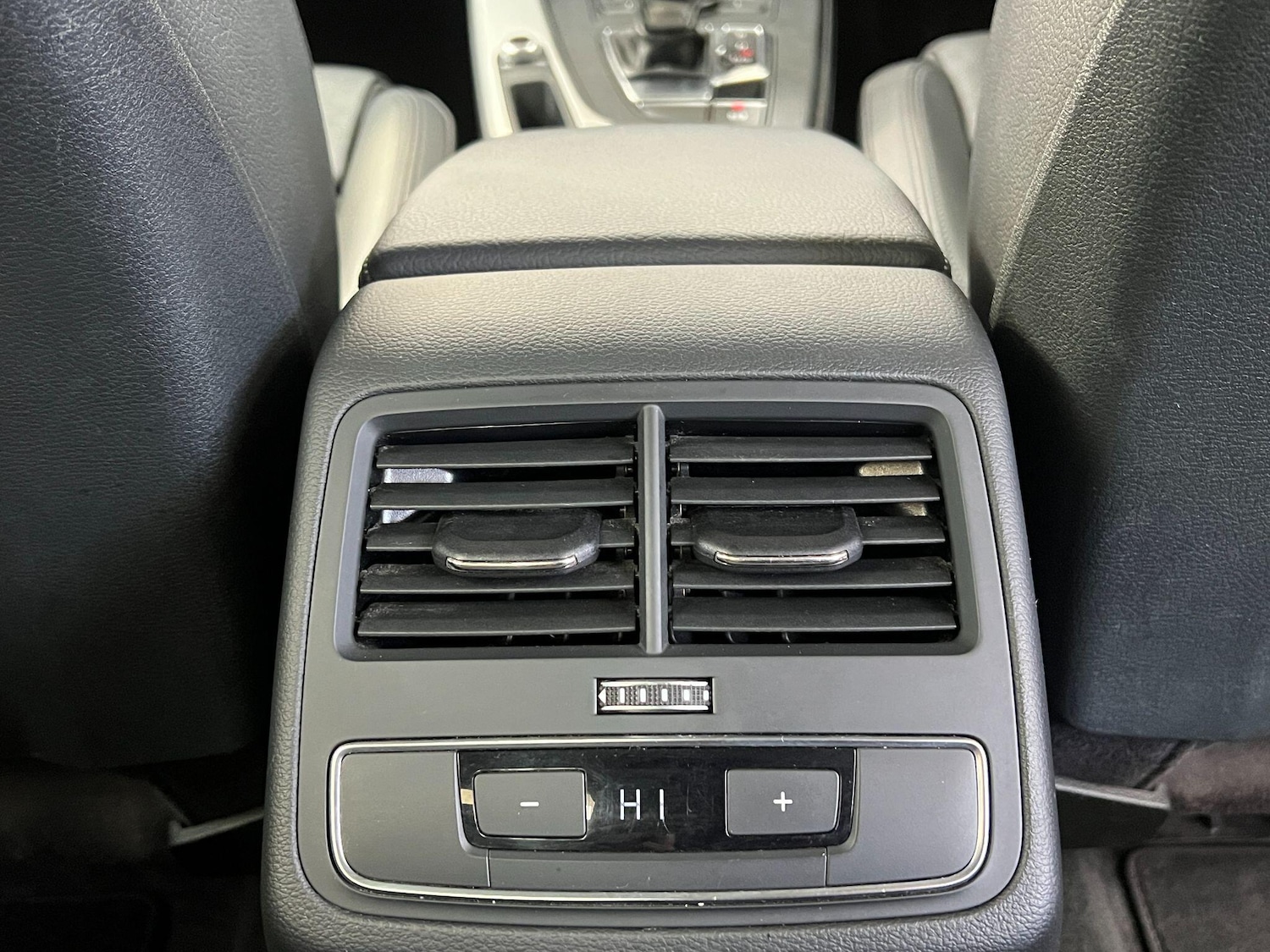 Used Audi A4 2016 for sale - 76898445: Photo 22