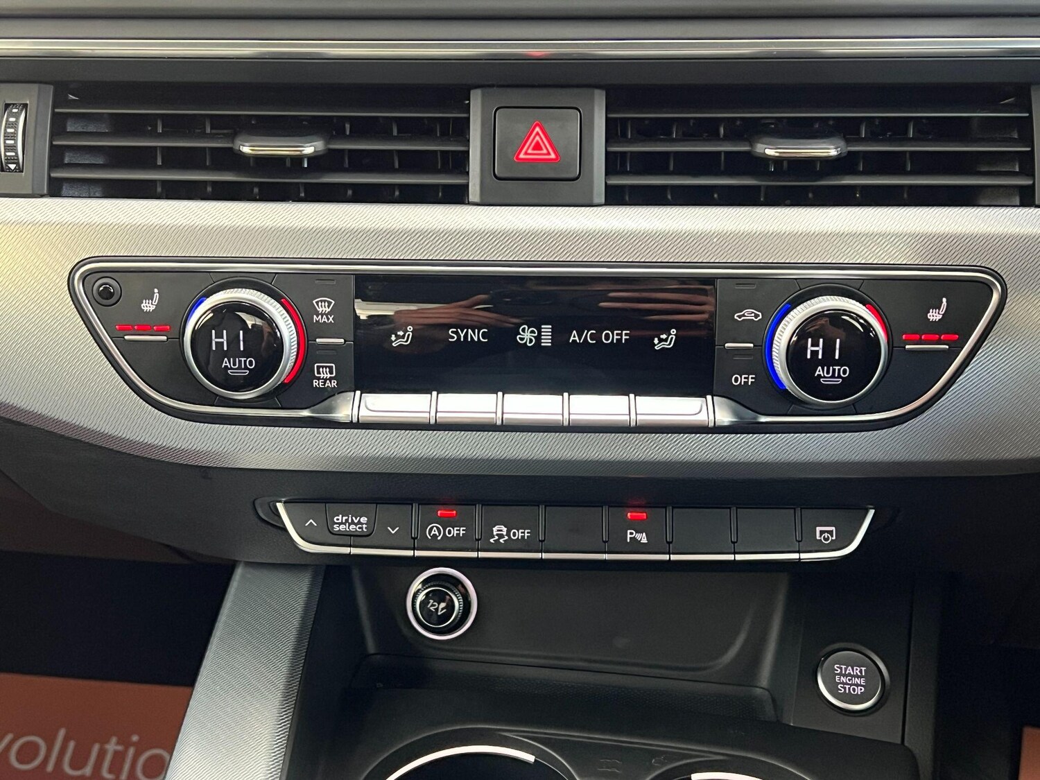 Used Audi A4 2016 for sale - 76898445: Photo 45