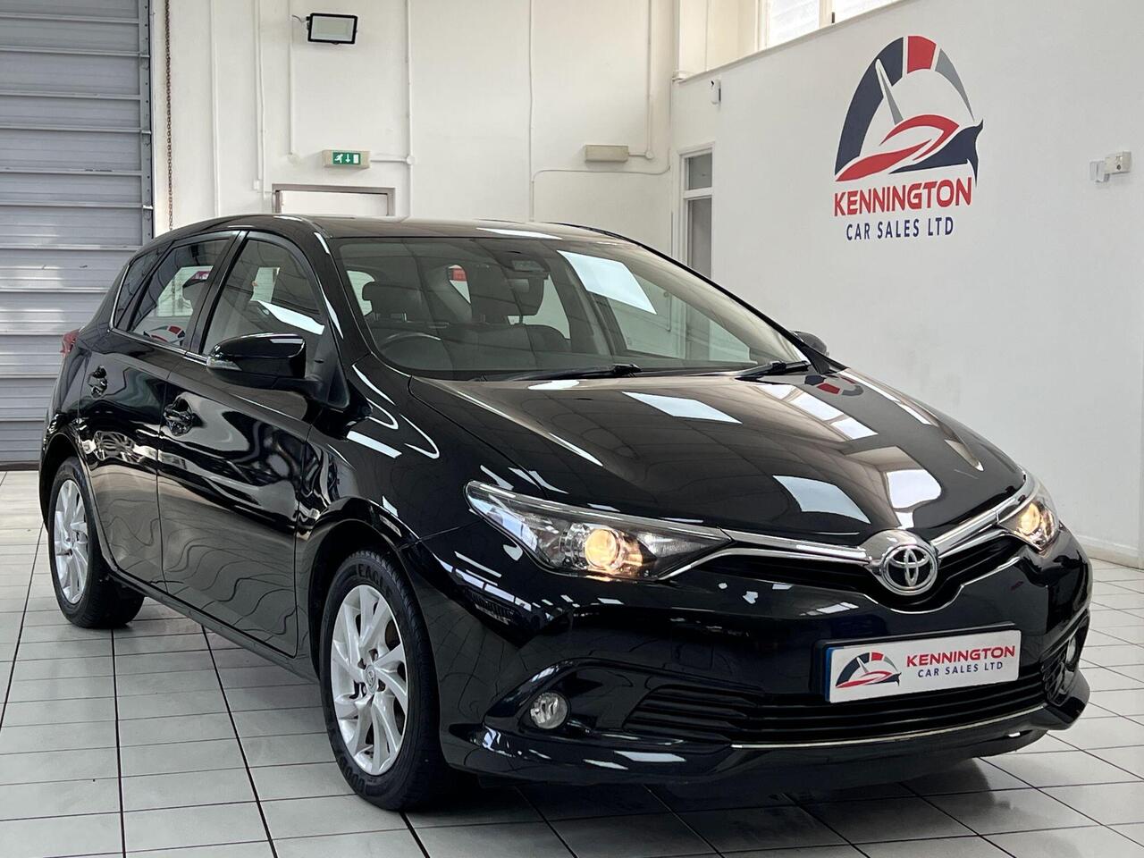 Used Toyota Auris 2017 for sale - 77743854: Photo 10