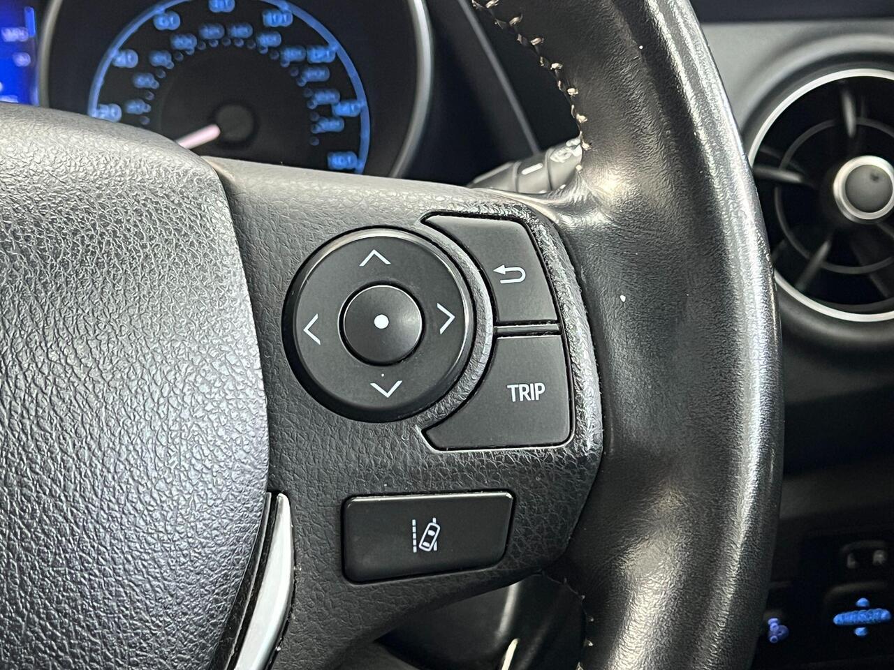 Used Toyota Auris 2017 for sale - 77743854: Photo 28