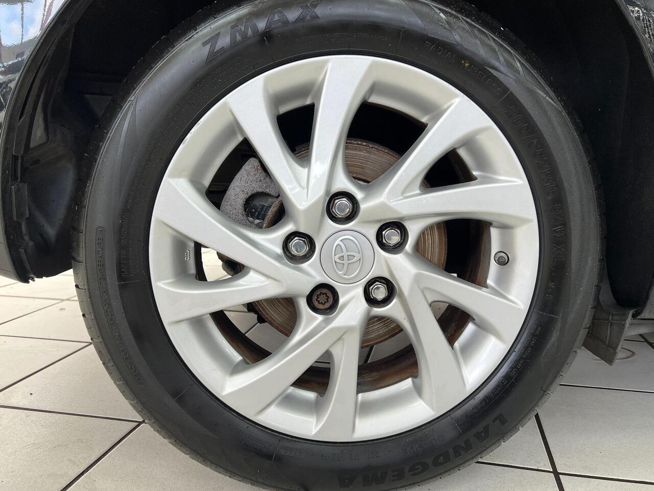 Used Toyota Auris 2017 for sale - 77743854: Photo 39