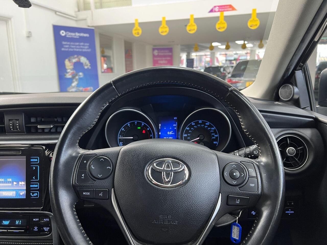 Used Toyota Auris 2017 for sale - 77743854: Photo 77