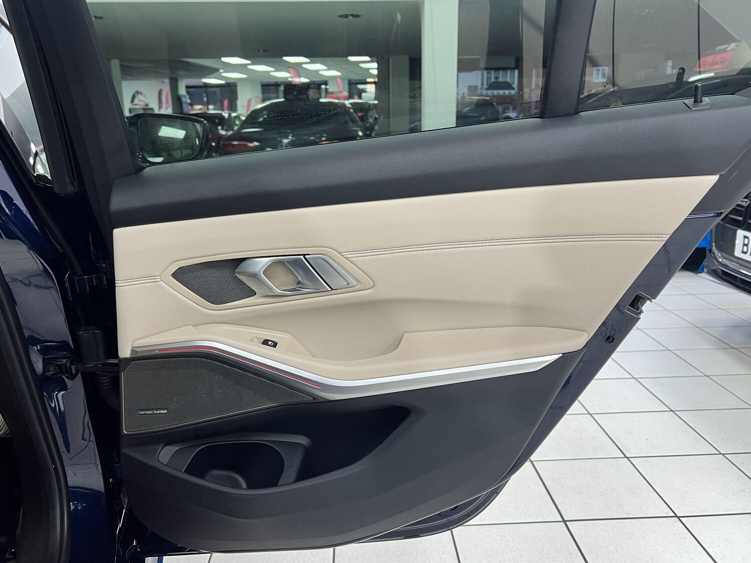 Used BMW 3 Series 2020 for sale - 76898330: Photo 38