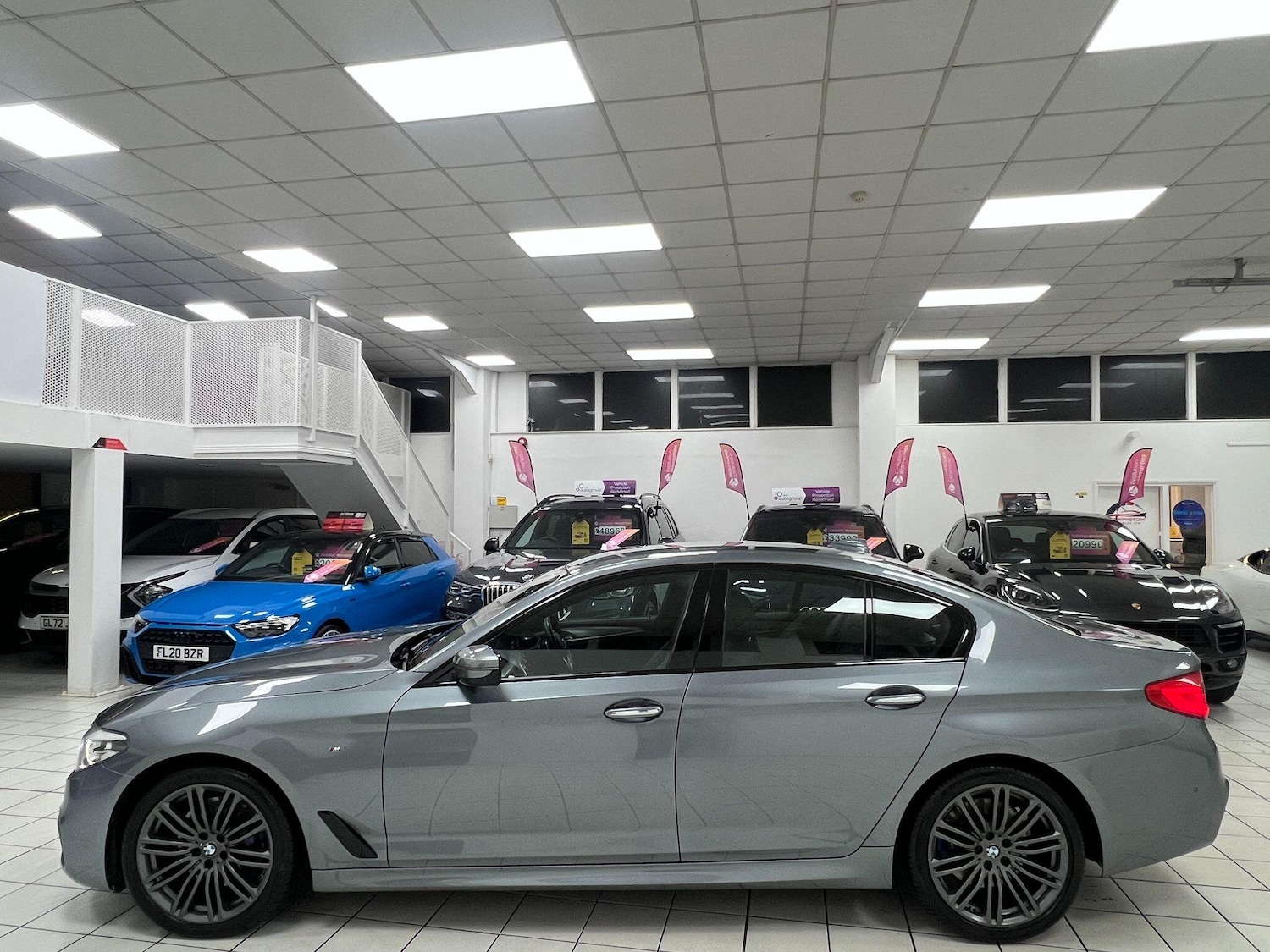 Used BMW 5 Series 2017 for sale - 76913717: Photo 13