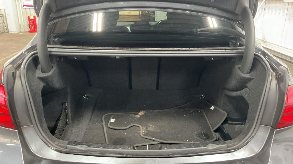 Used BMW 3 Series 2018 for sale - 77255524: Photo 20