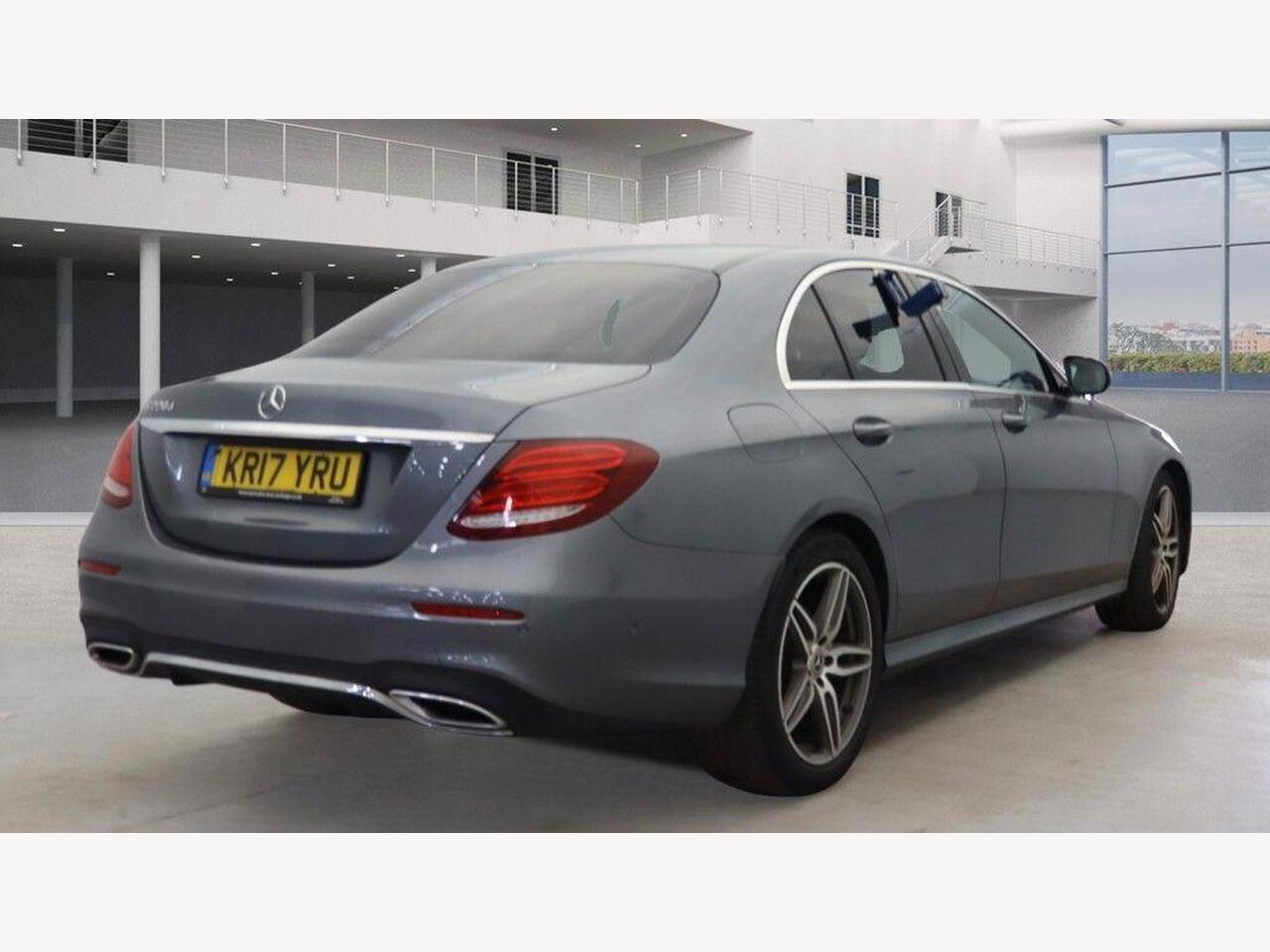 Used Mercedes-Benz E Class 2017 for sale - 77795437: Photo 14