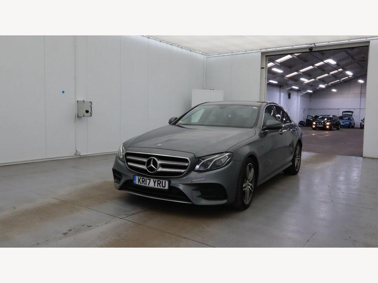 Used Mercedes-Benz E Class 2017 for sale - 77795437: Photo 3