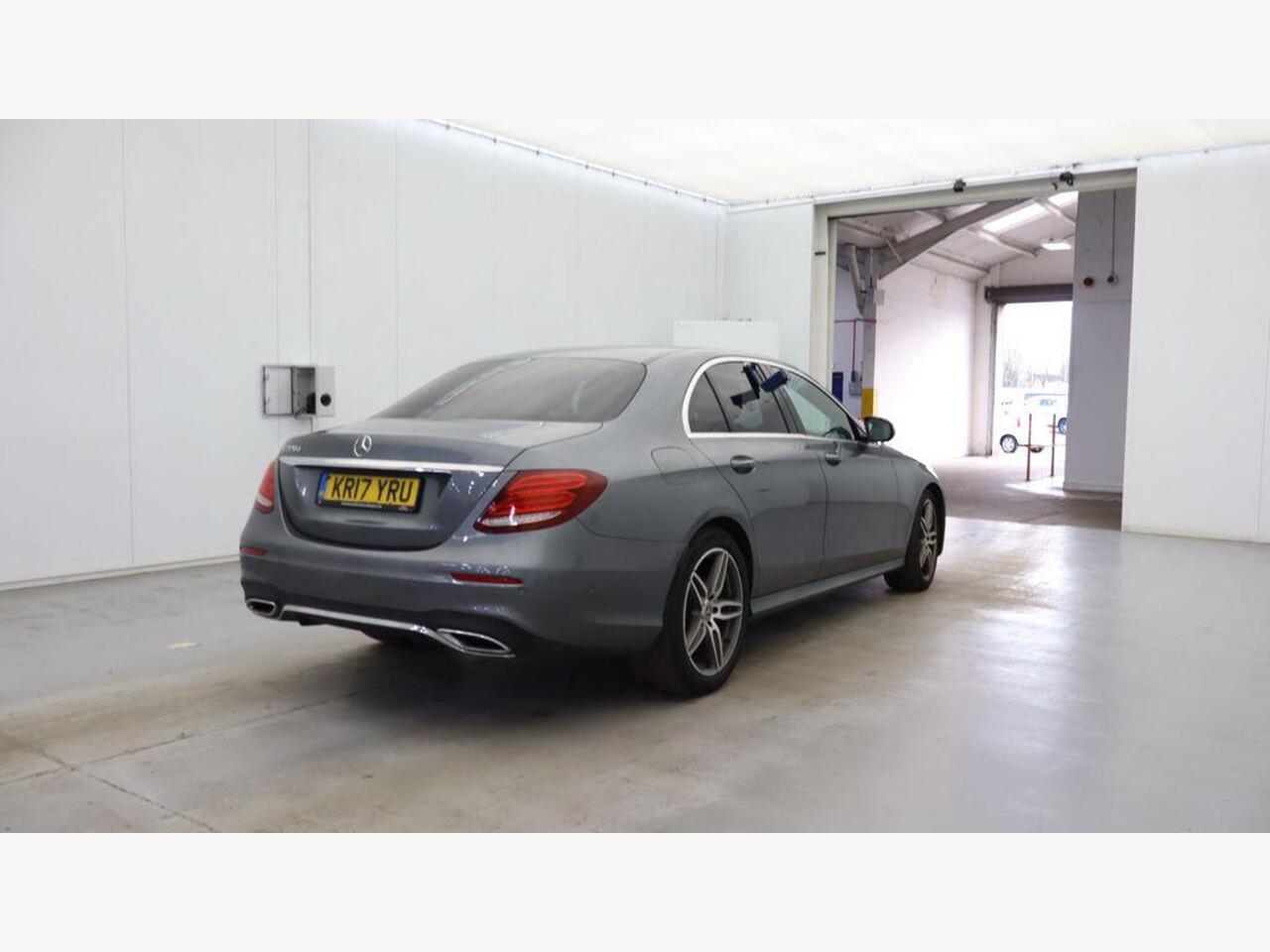 Used Mercedes-Benz E Class 2017 for sale - 77795437: Photo 7