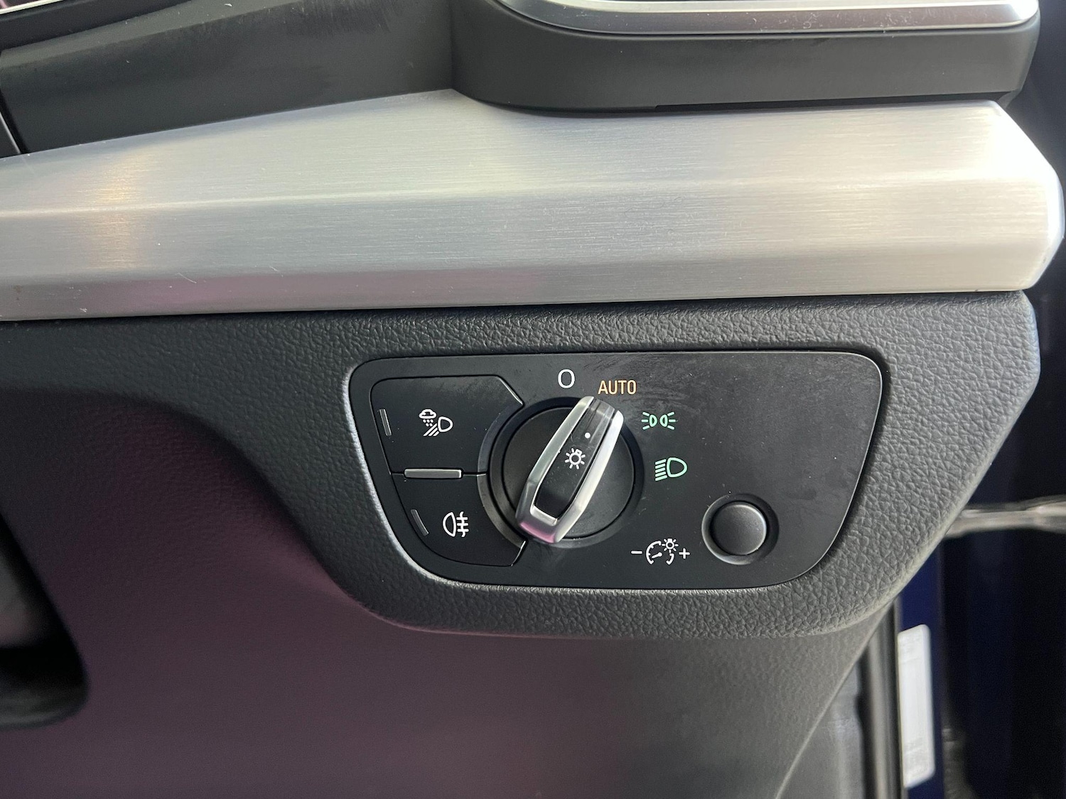 Used Audi Q5 2018 for sale - 76913123: Photo 28