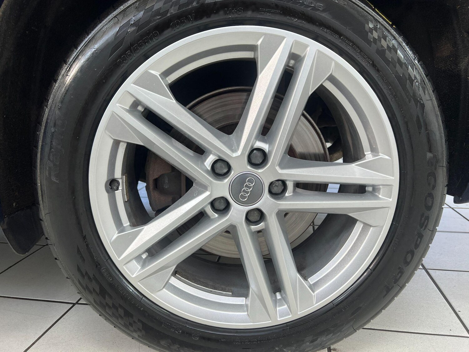 Used Audi Q5 2018 for sale - 76898488: Photo 46