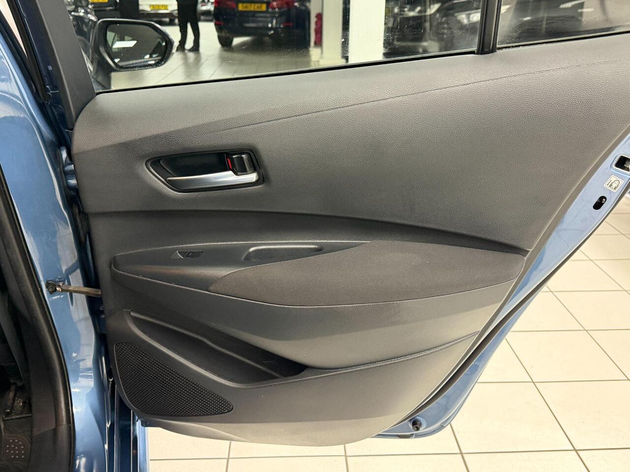 Used Toyota Corolla 2020 for sale - 77743916: Photo 33