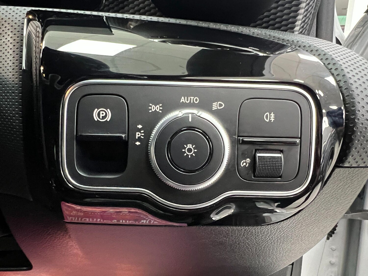 Used Mercedes-Benz A-Class 2019 for sale - 76899326: Photo 28