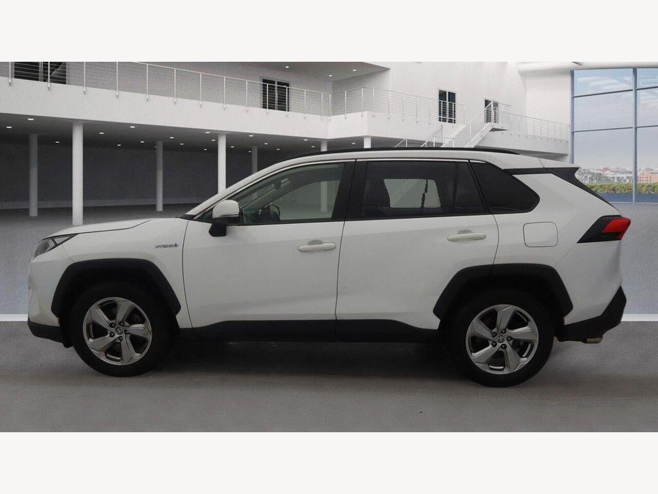 Used Toyota RAV4 2020 for sale - 77795424: Photo 5