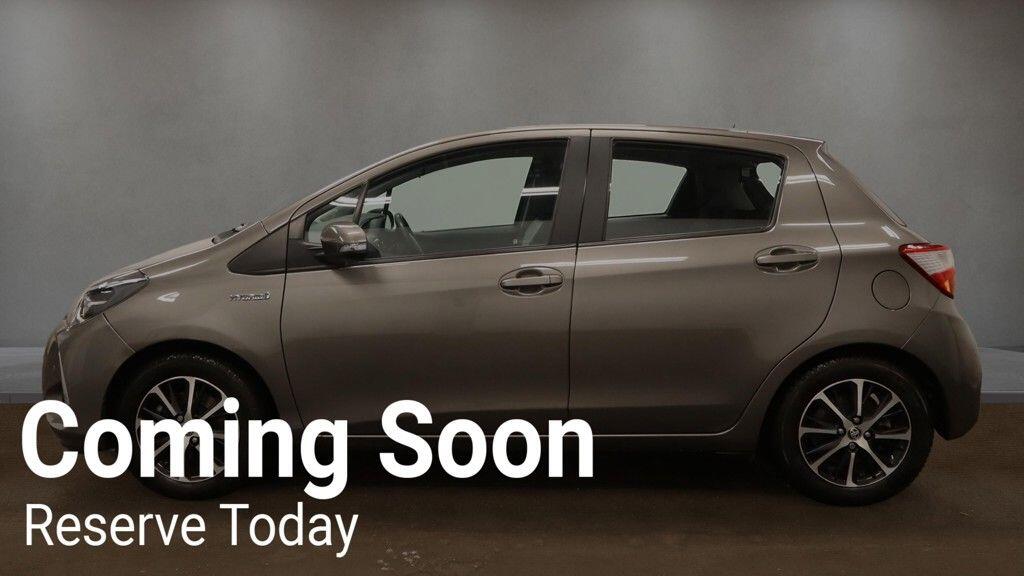 Used Toyota Yaris 2019 for sale - 76899529: Photo 30
