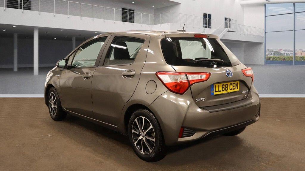 Used Toyota Yaris 2019 for sale - 76899529: Photo 7