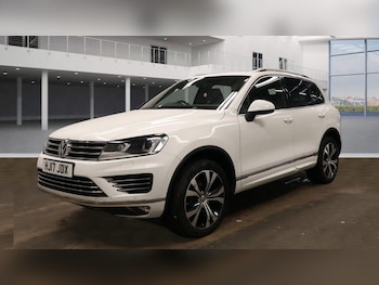 Used Volkswagen Touareg 2017 for sale - 77497299: Photo