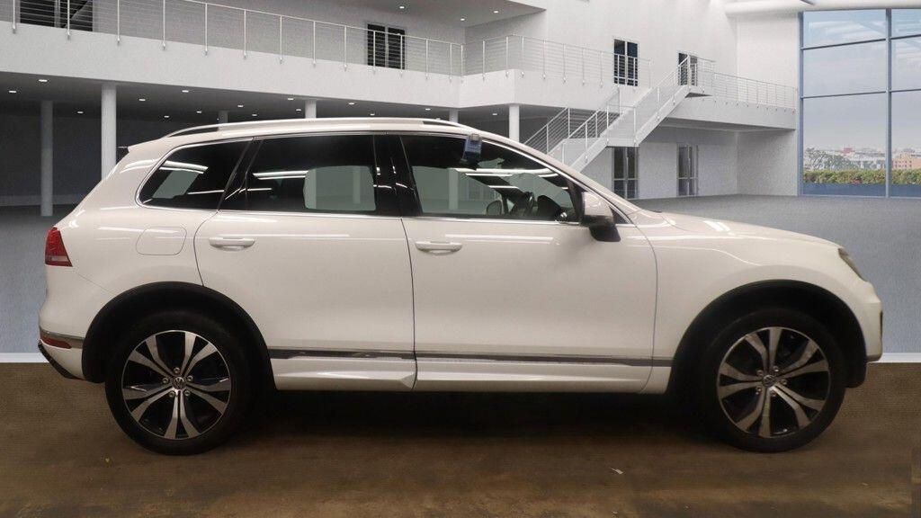 Used Volkswagen Touareg 2017 for sale - 77497299: Photo 9