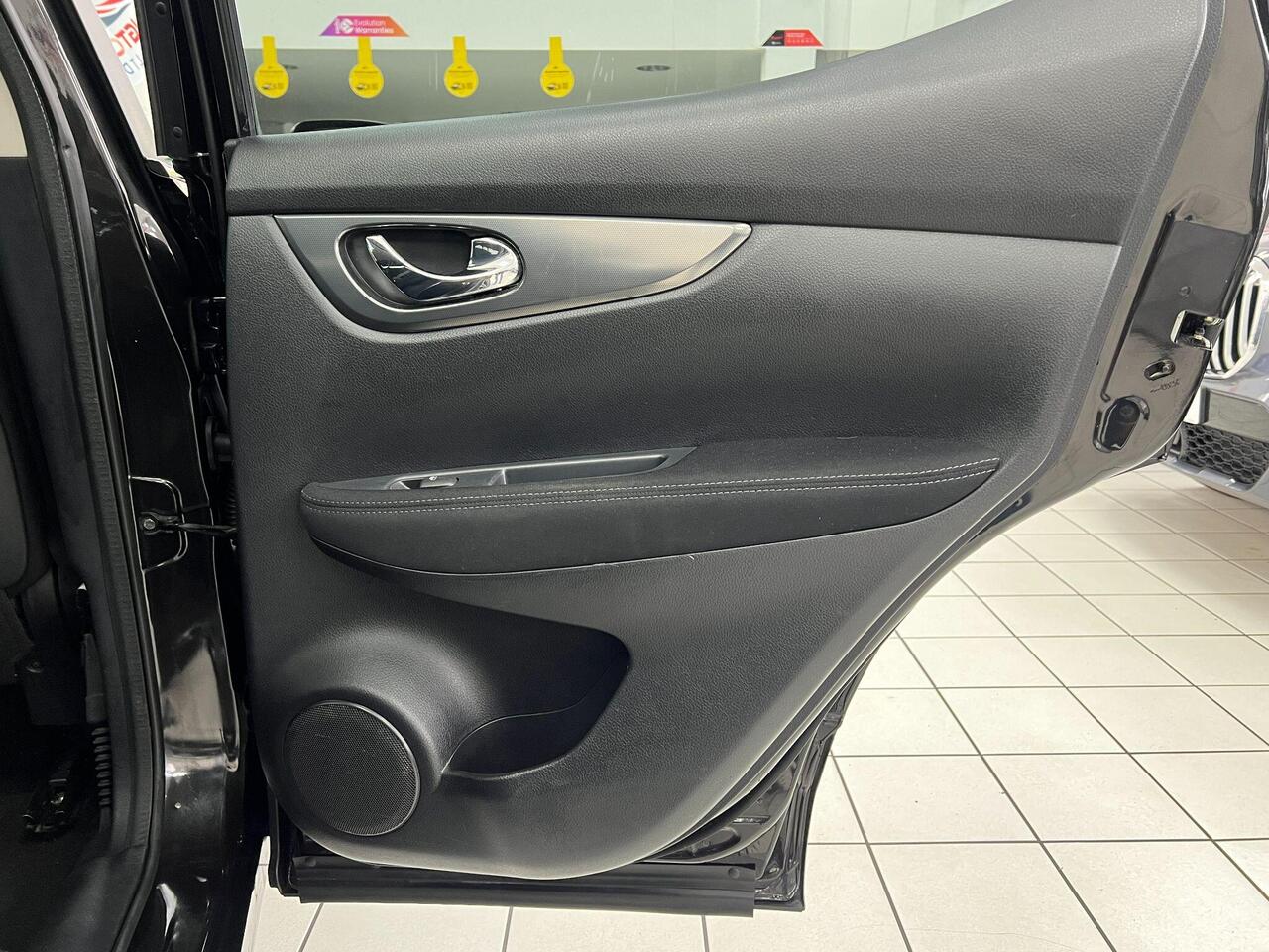 Used Nissan Qashqai 2018 for sale - 77743866: Photo 33