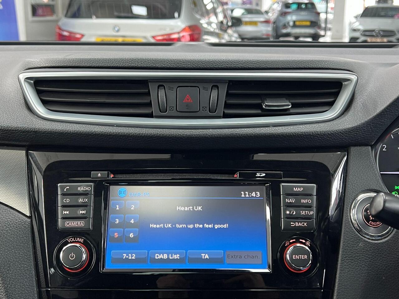 Used Nissan Qashqai 2018 for sale - 77743866: Photo 40