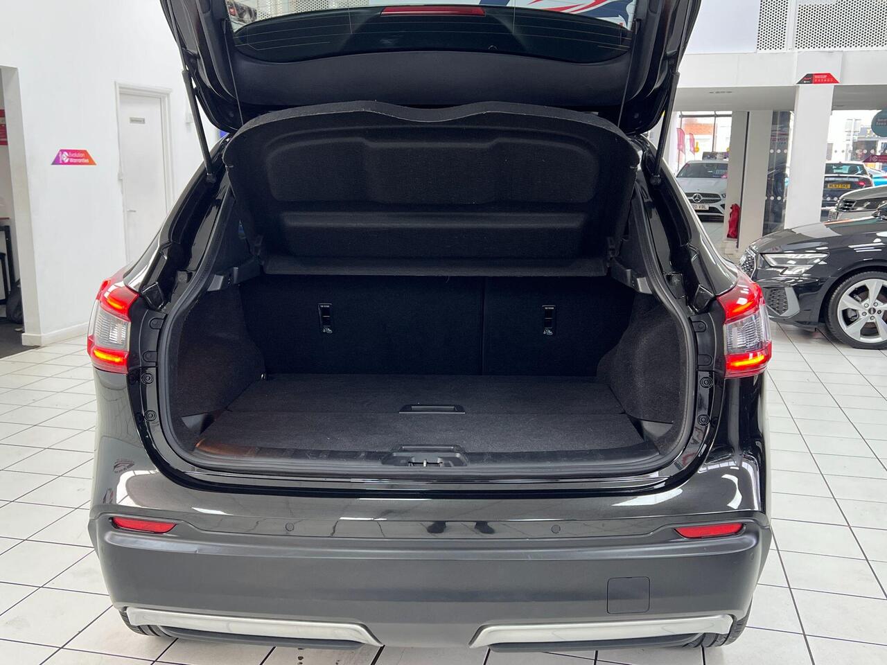 Used Nissan Qashqai 2018 for sale - 77743866: Photo 79