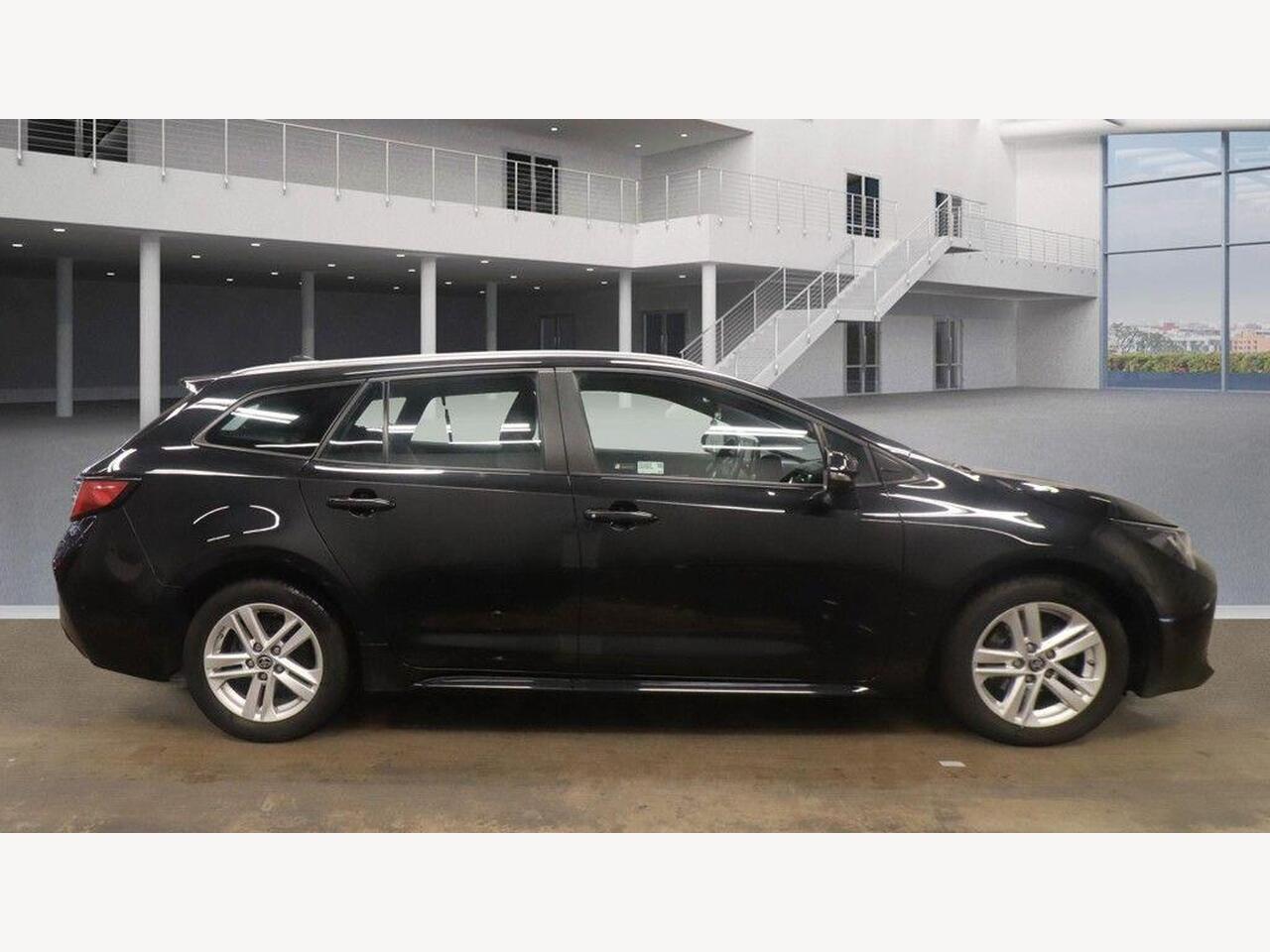 Used Toyota Corolla 2023 for sale - 77841010: Photo 8