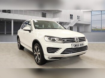 (66) - 3.0 TDI V6 BlueMotion Tech R-Line Tiptronic 4WD Euro 6 (s/s) 5dr