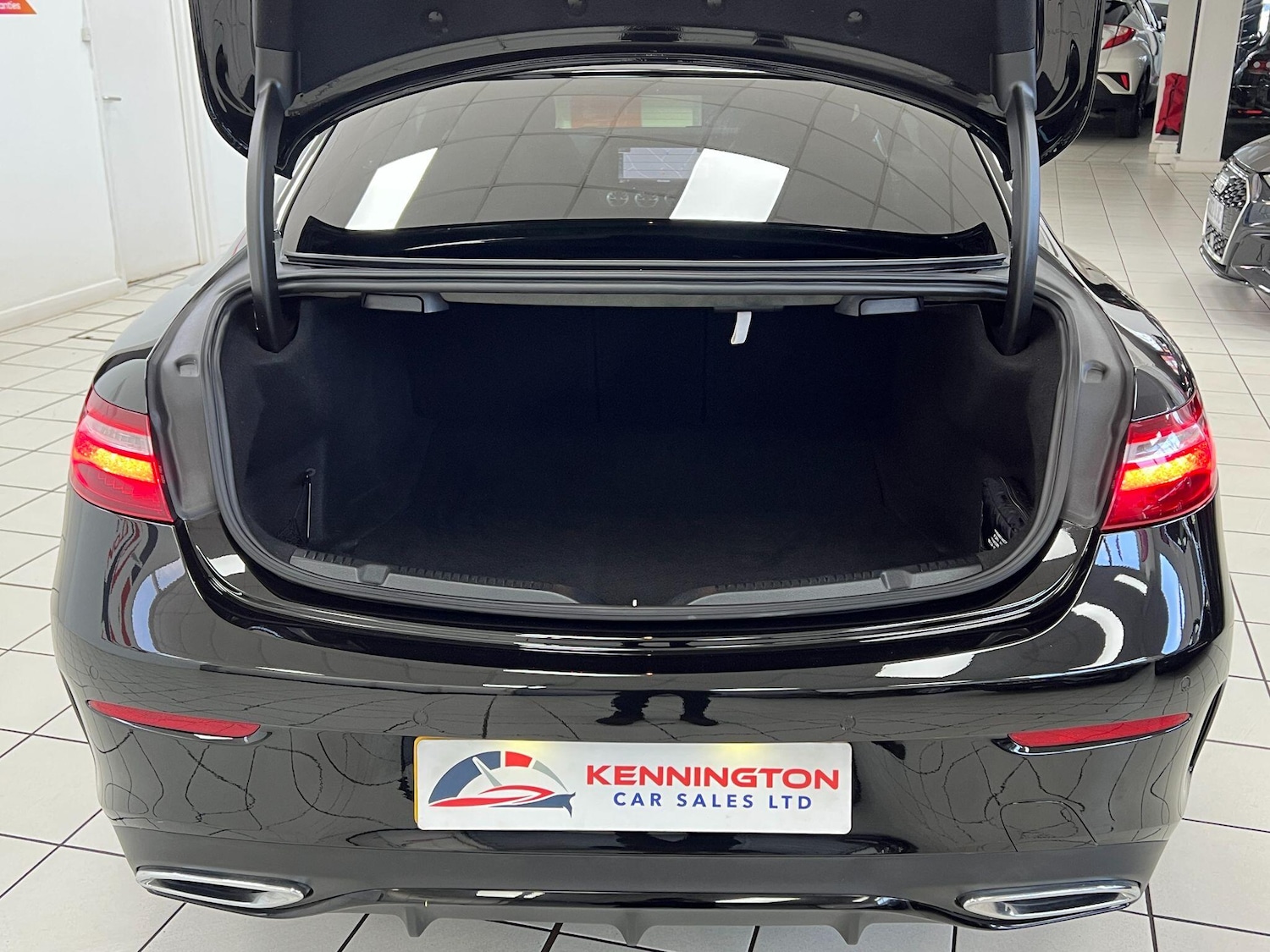 Used Mercedes-Benz E Class 2017 for sale - 77143273: Photo 97