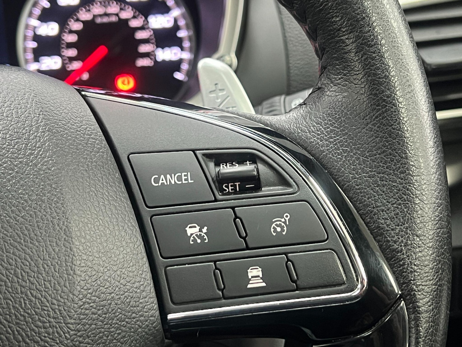 Used Mitsubishi Eclipse Cross 2018 for sale - 77060233: Photo 29