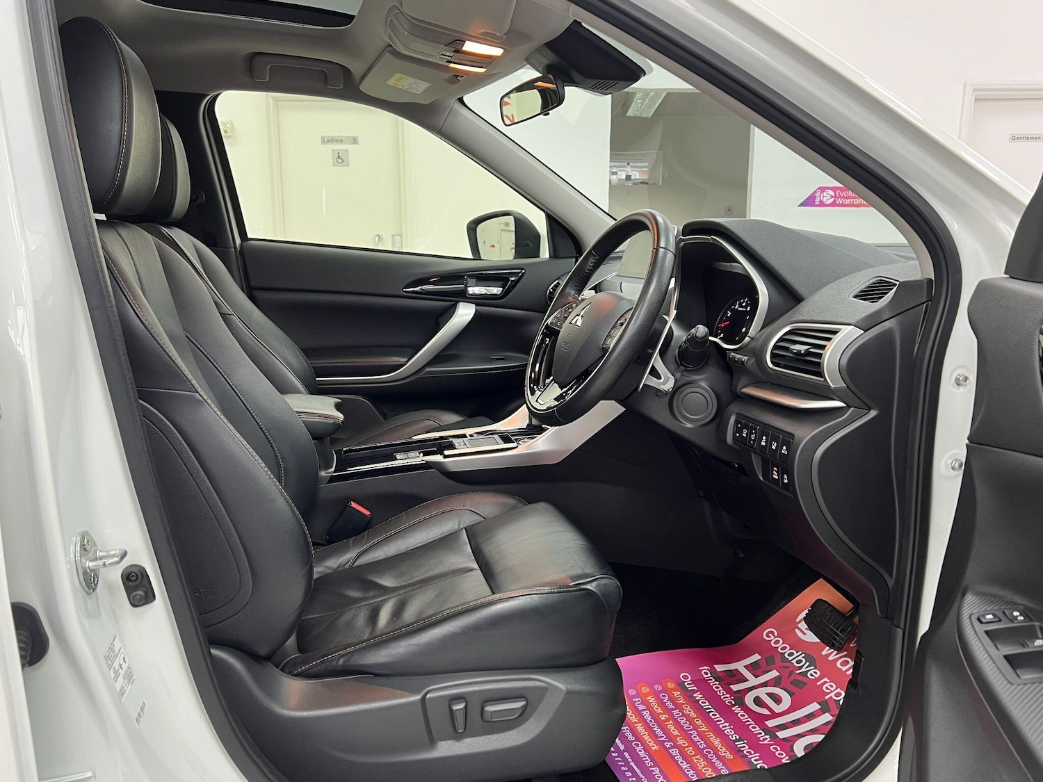 Used Mitsubishi Eclipse Cross 2018 for sale - 77060233: Photo 3