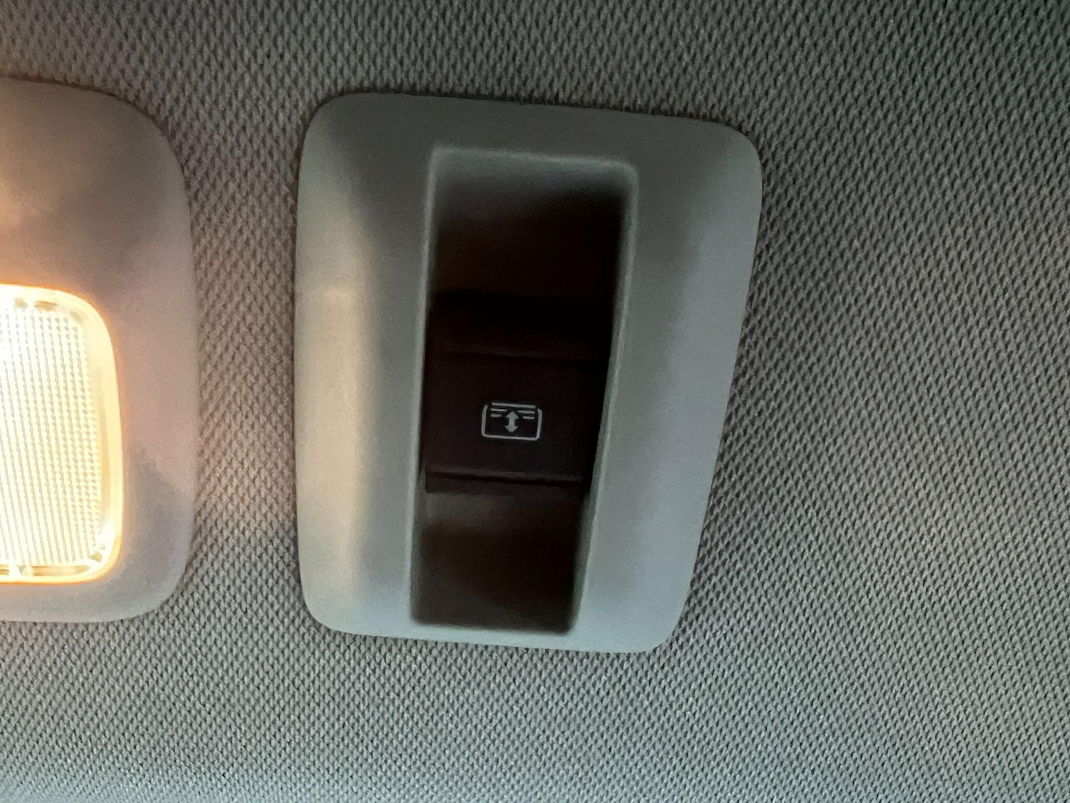 Used Mitsubishi Eclipse Cross 2018 for sale - 77060233: Photo 32