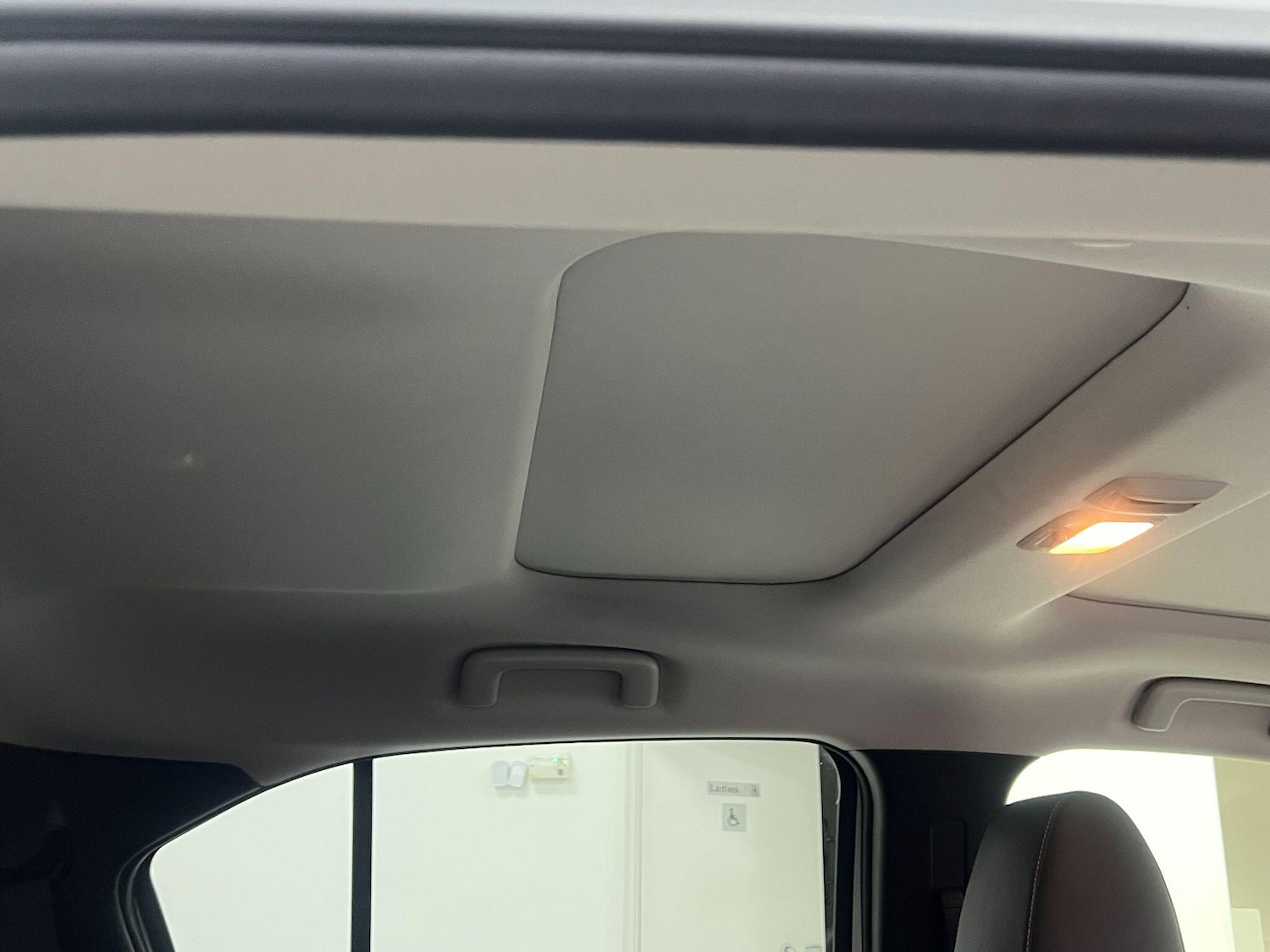 Used Mitsubishi Eclipse Cross 2018 for sale - 77060233: Photo 79