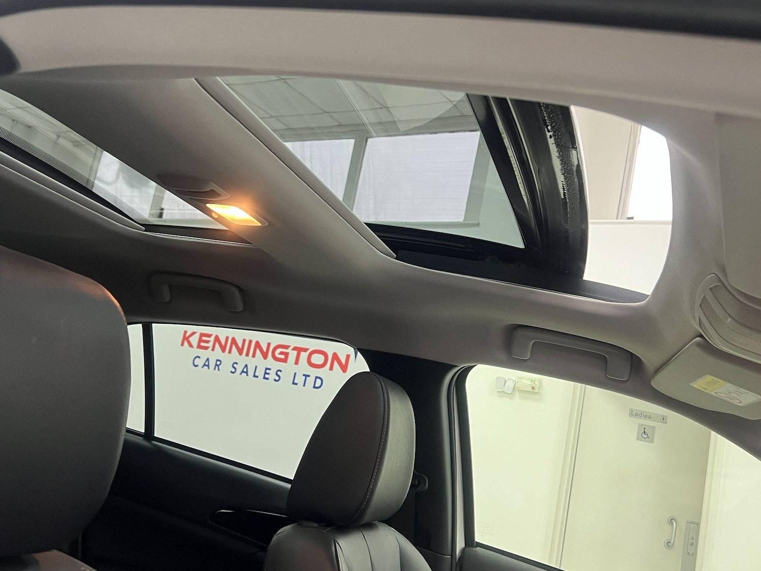 Used Mitsubishi Eclipse Cross 2018 for sale - 77060233: Photo 90