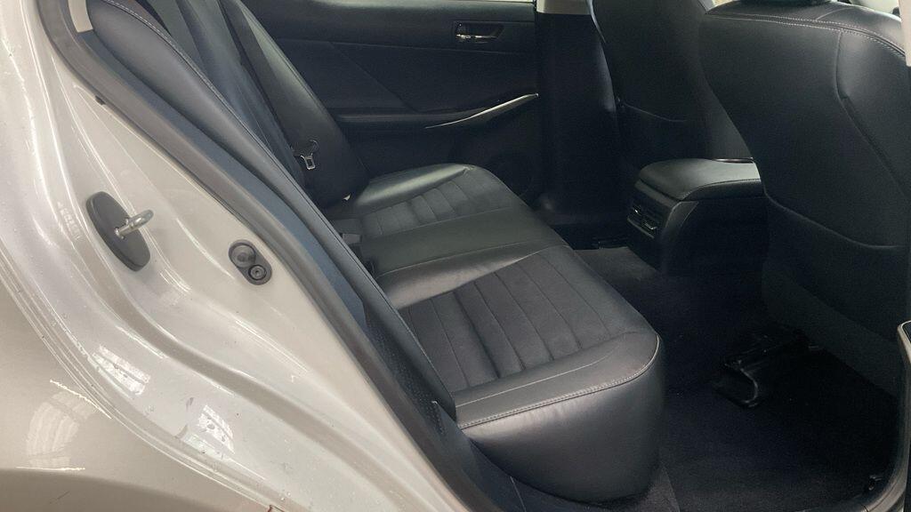 Used Lexus IS 2014 for sale - 77659045: Photo 13