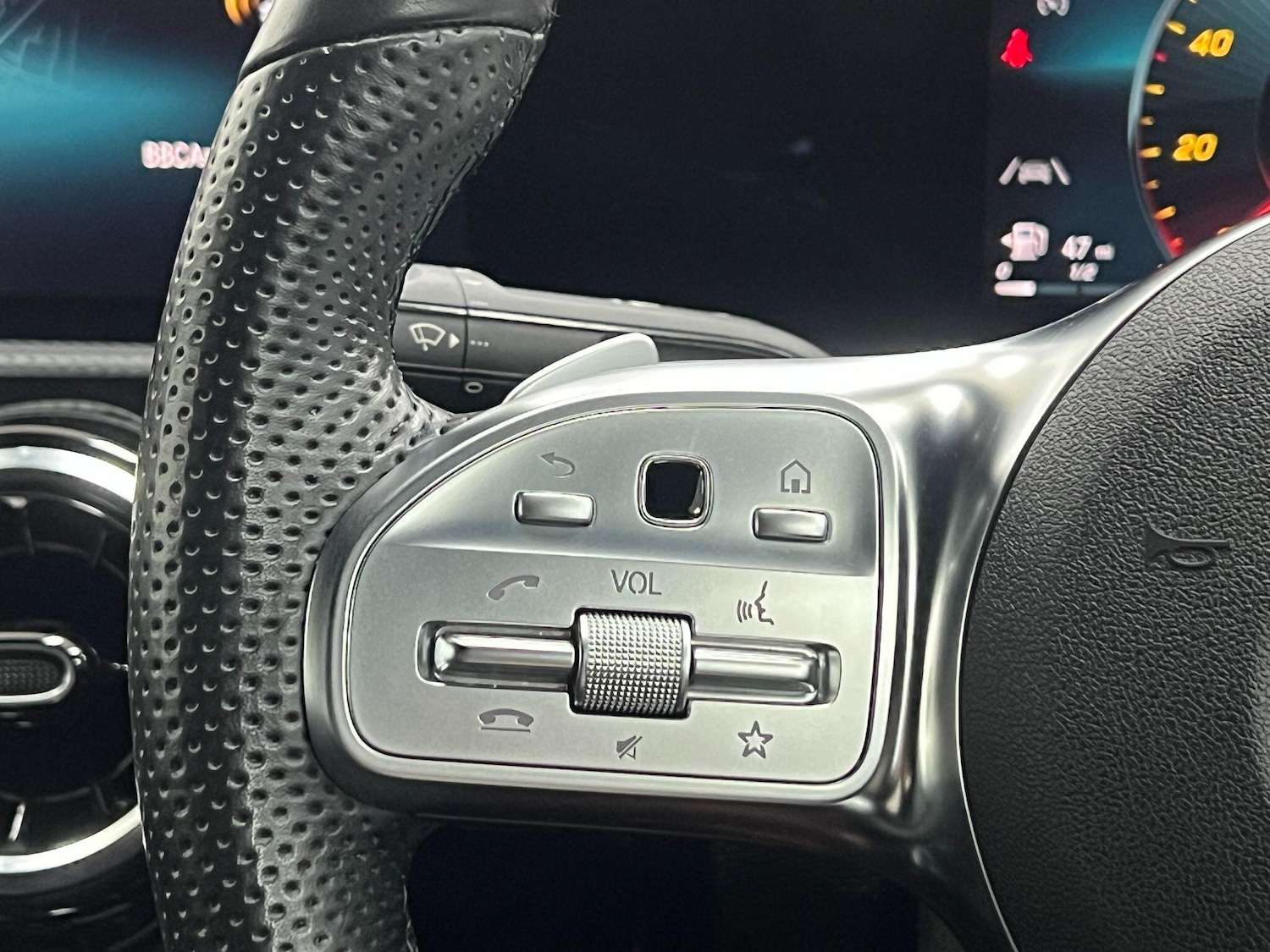 Used Mercedes-Benz CLA 2020 for sale - 76898382: Photo 28