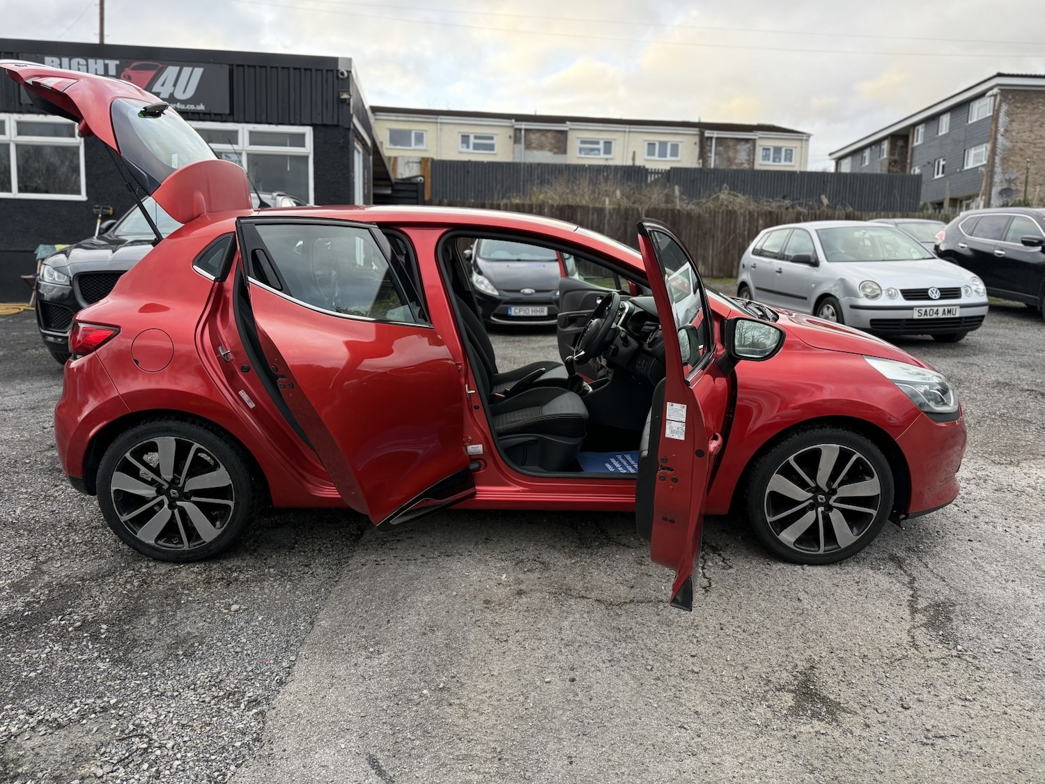 Used Renault Clio 2015 for sale - 77089770: Photo 21