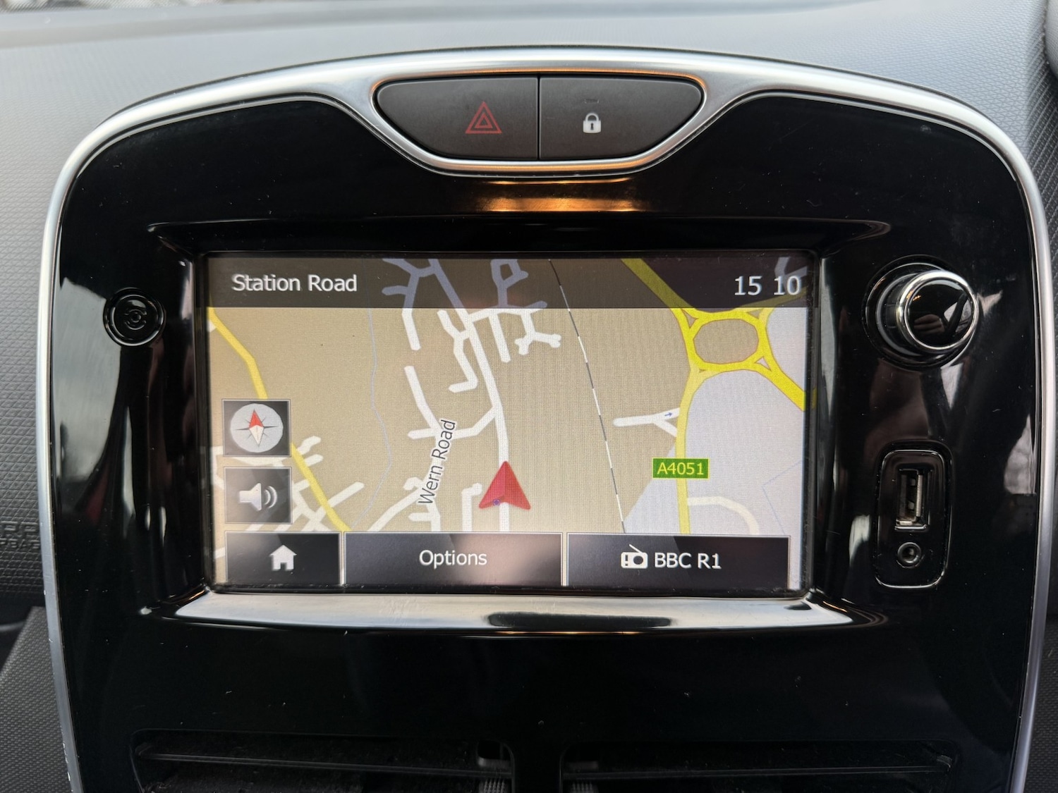 Used Renault Clio 2015 for sale - 77089770: Photo 35