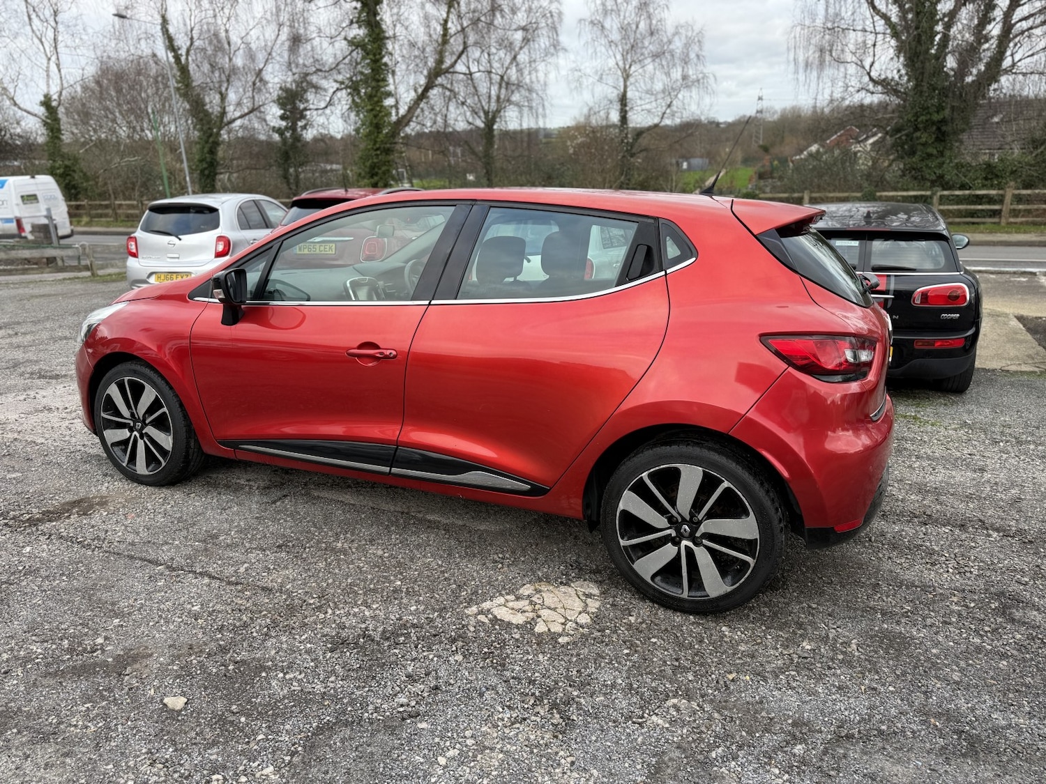 Used Renault Clio 2015 for sale - 77089770: Photo 8